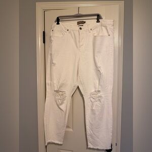 Torrid Classic Denim High-Rise Straight Jeans in White